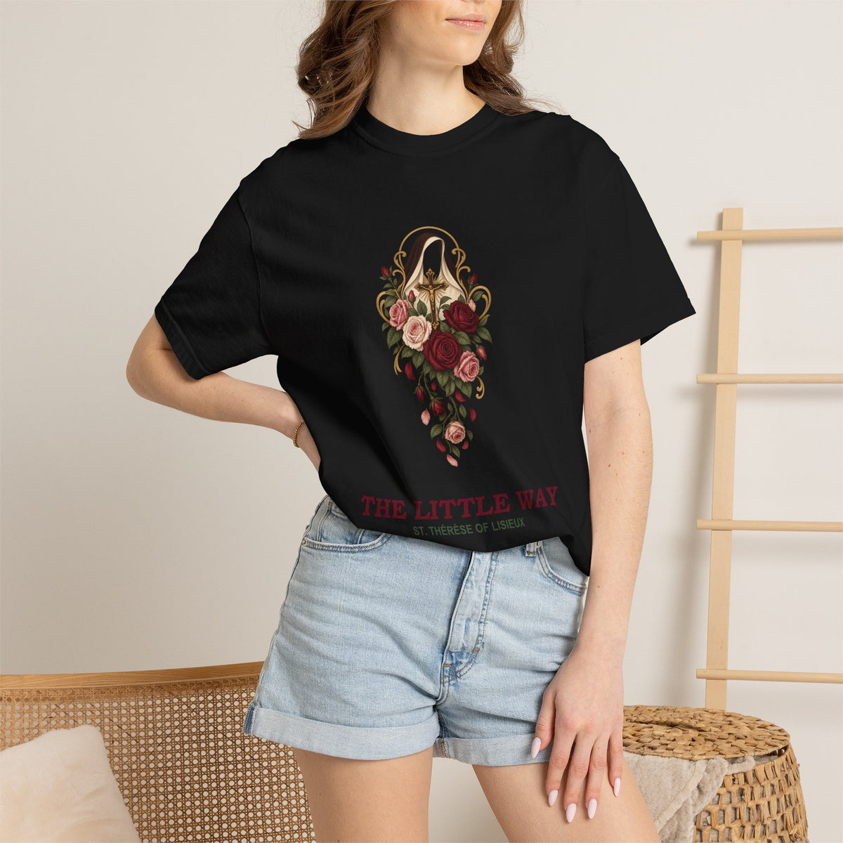 T-Shirt der heiligen Therese von Lisieux, katholisches T-Shirt zum kleinen Weg, Blumen-Shirt mit Heiligenmotiv, katholisches Geschenk für Frauen