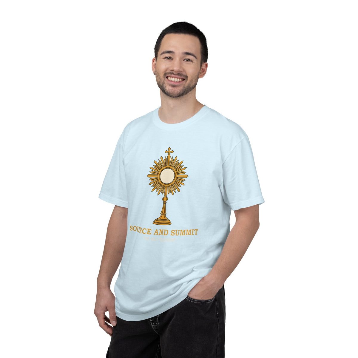 Camiseta «La Eucaristía, fuente y cumbre», camiseta católica con custodia, camiseta de adoración, regalo para la Primera Comunión