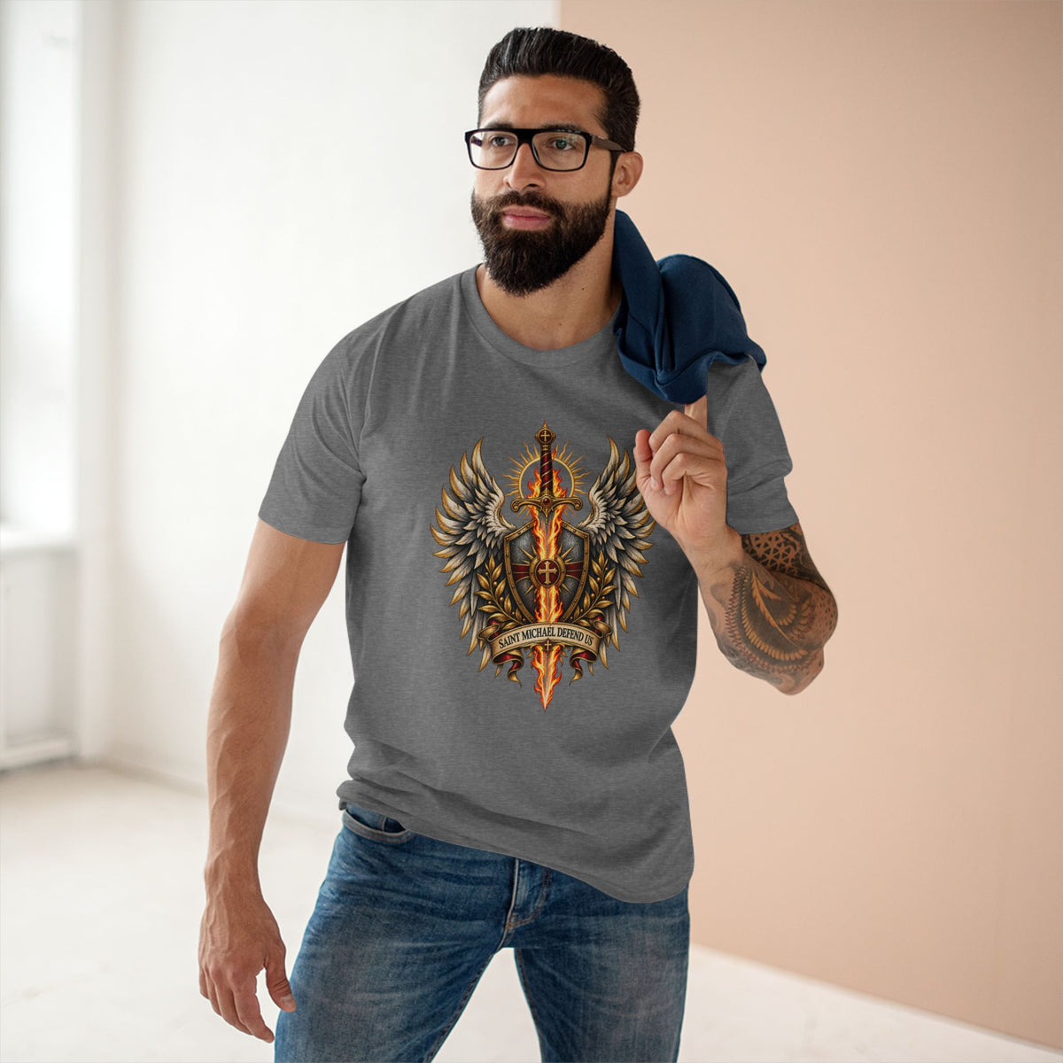 Unisex-T-Shirt „Heiliger Michael, verteidige uns“ | Katholisches Erzengel-T-Shirt