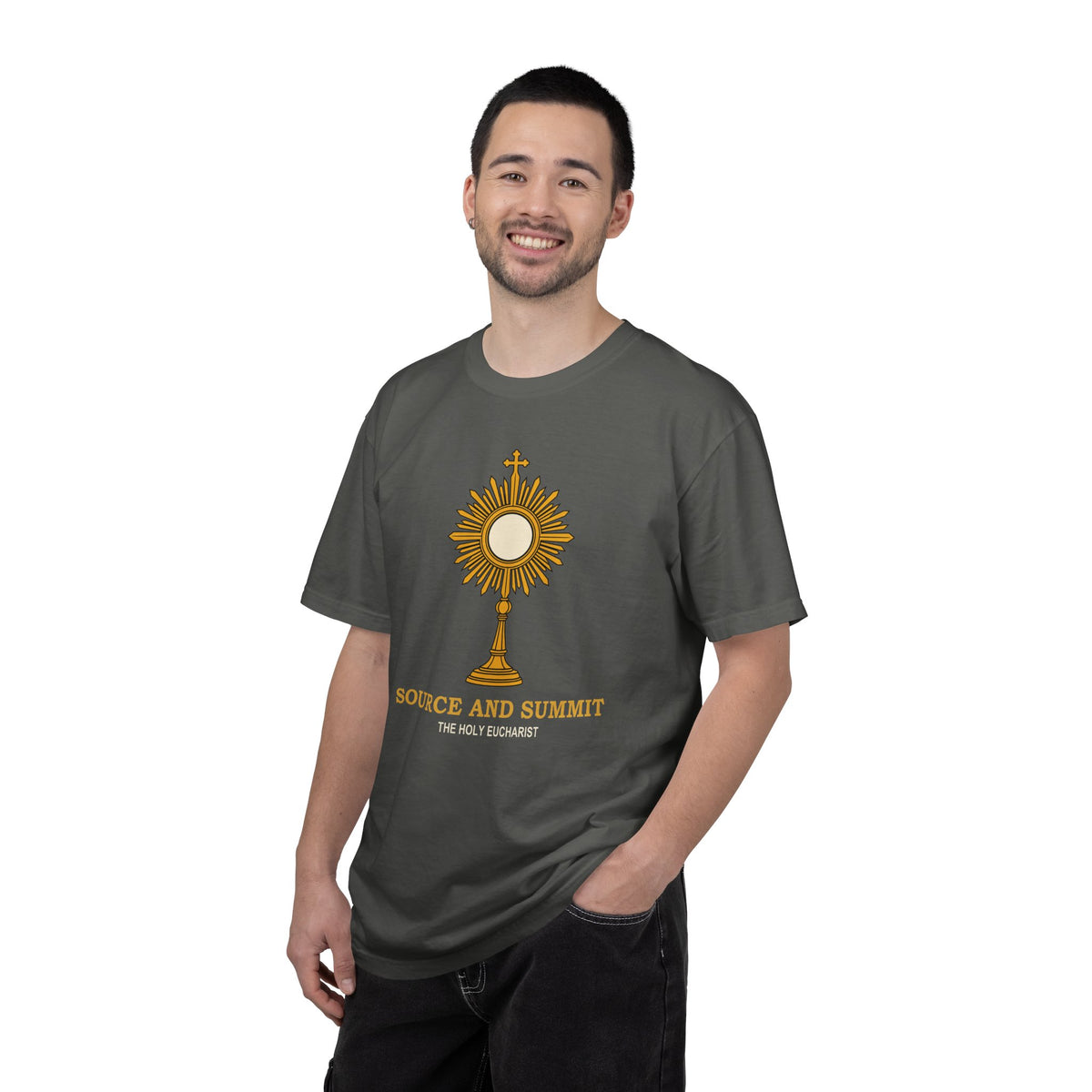 Camiseta «La Eucaristía, fuente y cumbre», camiseta católica con custodia, camiseta de adoración, regalo para la Primera Comunión