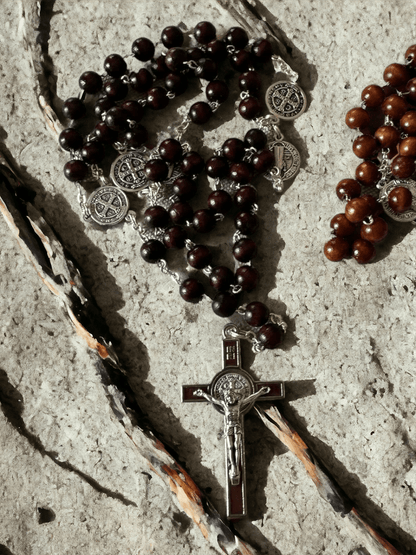 Saint St. Benedict Rosary -Exorcism -Blessed By Pope -Rosario De San Benito | Catholically