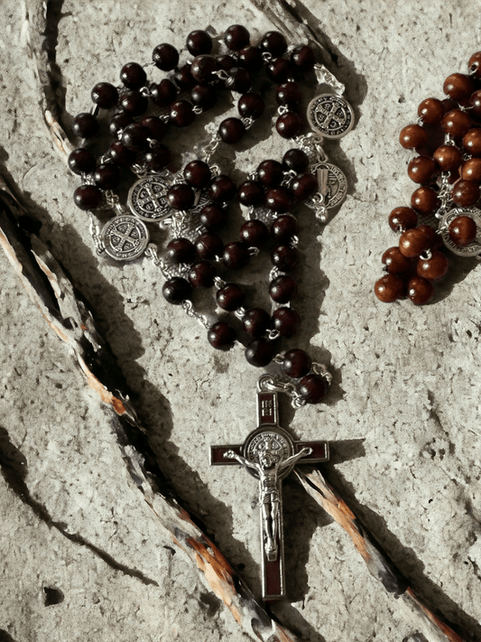 Saint St. Benedict Rosary -Exorcism -Blessed By Pope -Rosario De San Benito | Catholically