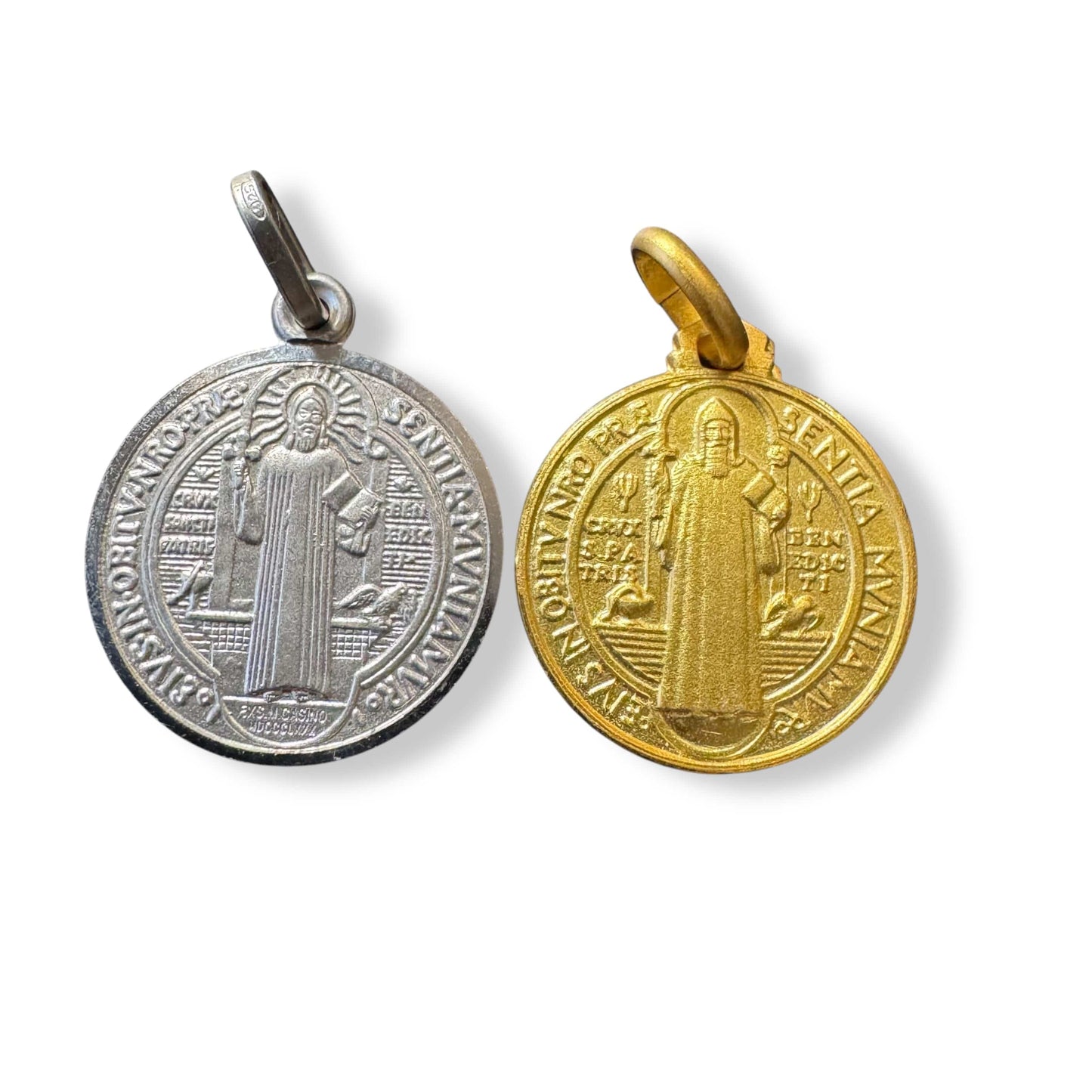 St. Saint Benedict small Medal - San Benito Cruz  Medalla - Blessed Pendant | Catholically