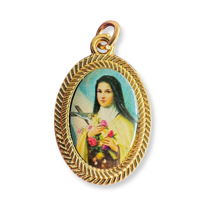 St. Thérèse of Lisieux Medal – Blessed by Pope Leo XIV in St. Peter’s Square | Catholically
