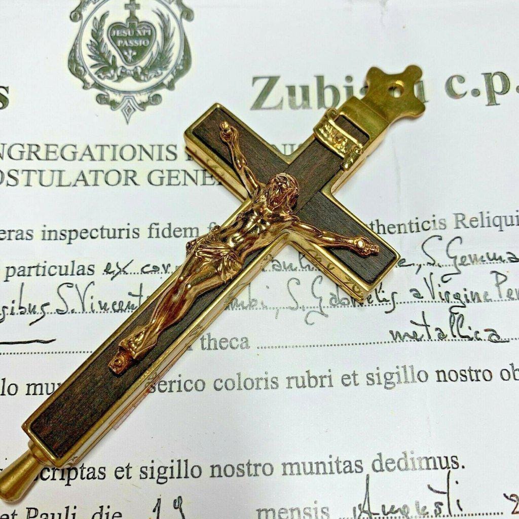 1St Class Reliquary W/ Relic of 5 Passionists Saints - Crucifix / Cross | Catholically