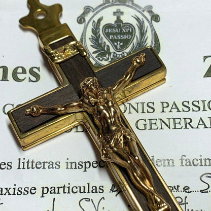 1St Class Reliquary W/ Relic of 5 Passionists Saints - Crucifix / Cross | Catholically