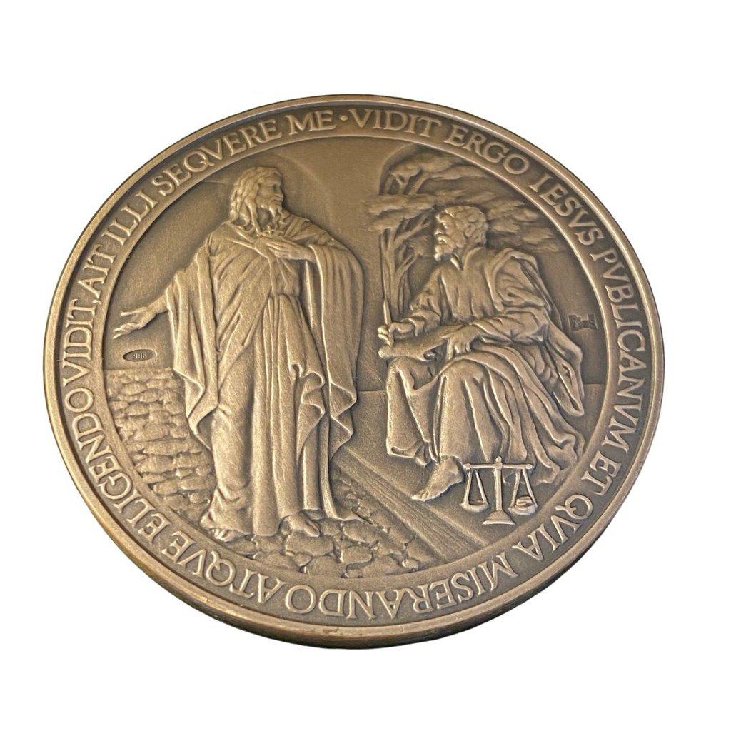 Annual Papal Medal  2013 - Silver Mint - Year 1 - Pope Francis Pontificate | Catholically