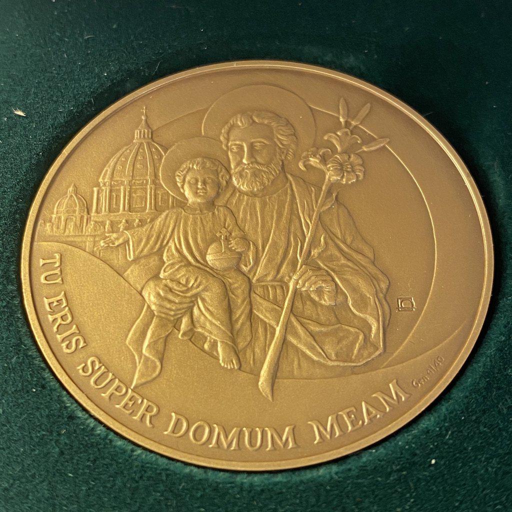 Bronze Annual Papal Medal - Year 8 - 2020 Pope Francis Pontificate Mint | Catholically