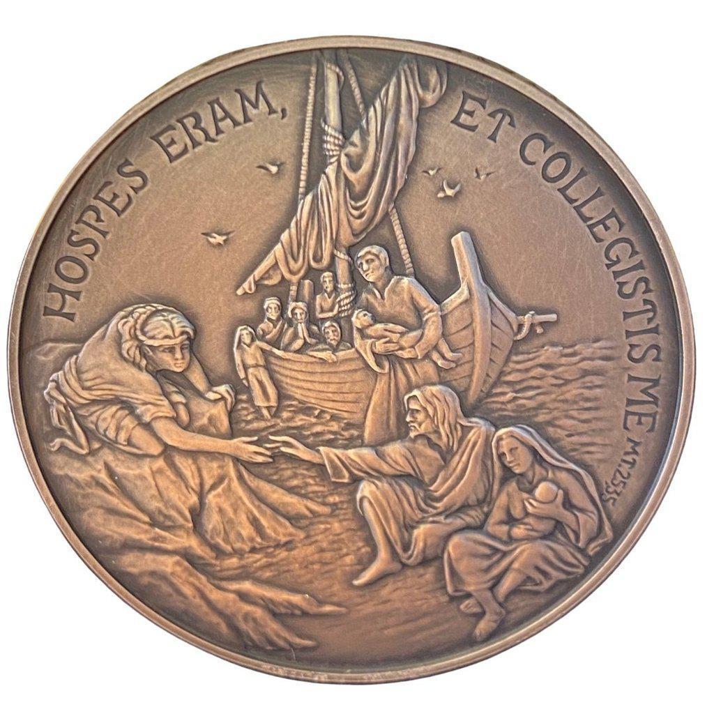 Silver Annual Papal Medal - Year 5 - 2017 Pope Francis Pontificate | Catholically