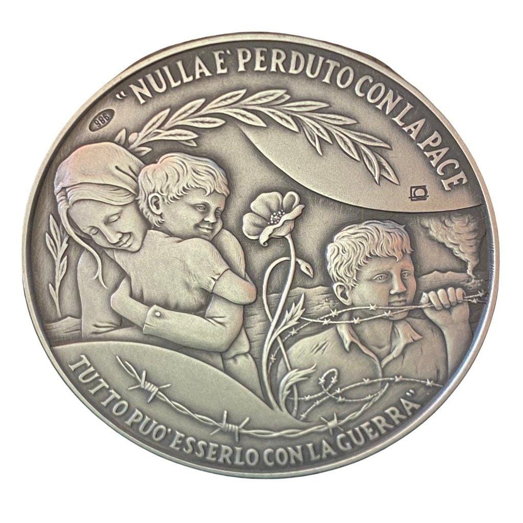 Silver Annual Papal Medal - Year 6 - 2018 Pope Francis Pontificate | Catholically