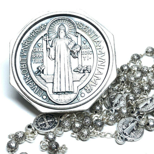St. Benedict - San Benito - Tiny Military Rosary Blessed By Pope | Catholically