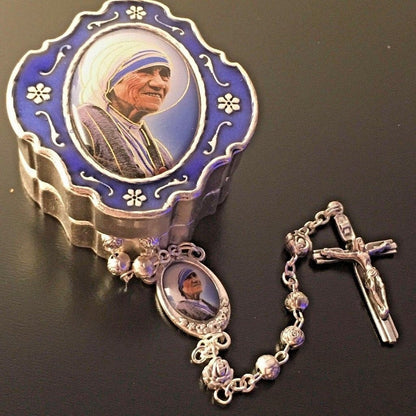 St. Mother Teresa - San Madre Teresa Calcutta - Rosary Blessed By Pope | Catholically
